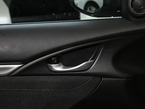 2019220TURBO CVTȼӰ V g