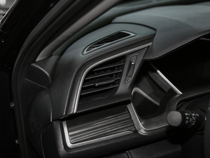 2019220TURBO CVTȼӰ V g