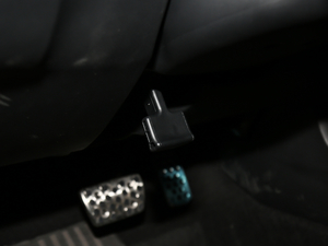 2019220TURBO CVTȼӰ V g