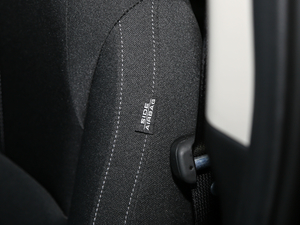 2019220TURBO CVTȼӰ V g