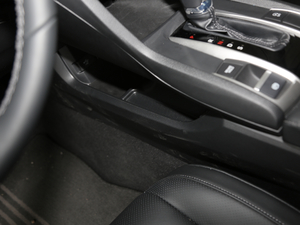 2019220TURBO CVT VI п؅^