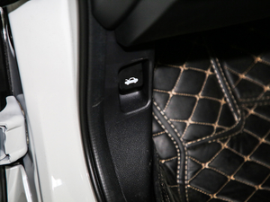 2019220TURBO CVTȼӰ VI п؅^