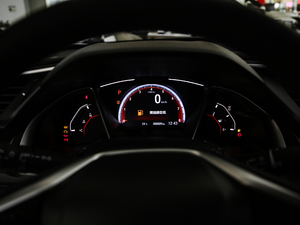 2019款220TURBO CVT燃动版 国VI 中控区