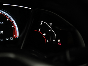 2019款220TURBO CVT燃动版 国VI 中控区