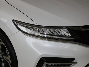 2020210TURBO CVTA 5 (x)(ji)^