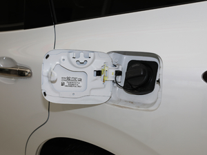 2020210TURBO CVTA 5 ^