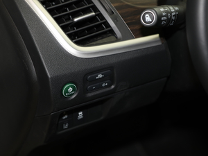 2020210TURBO CVTA 5 п؅^