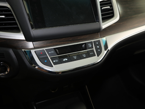 2020210TURBO CVTA 5 п؅^