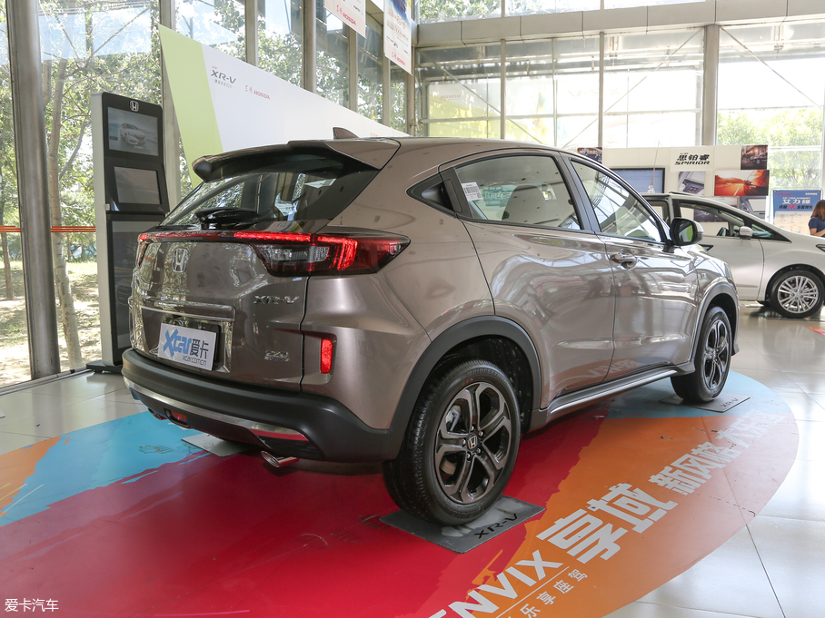 2019XR-V 220 TURBO CVTA VI