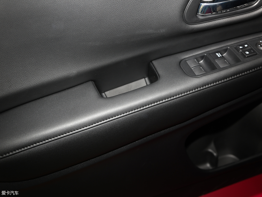 2019XR-V 220 TURBO CVTA VI