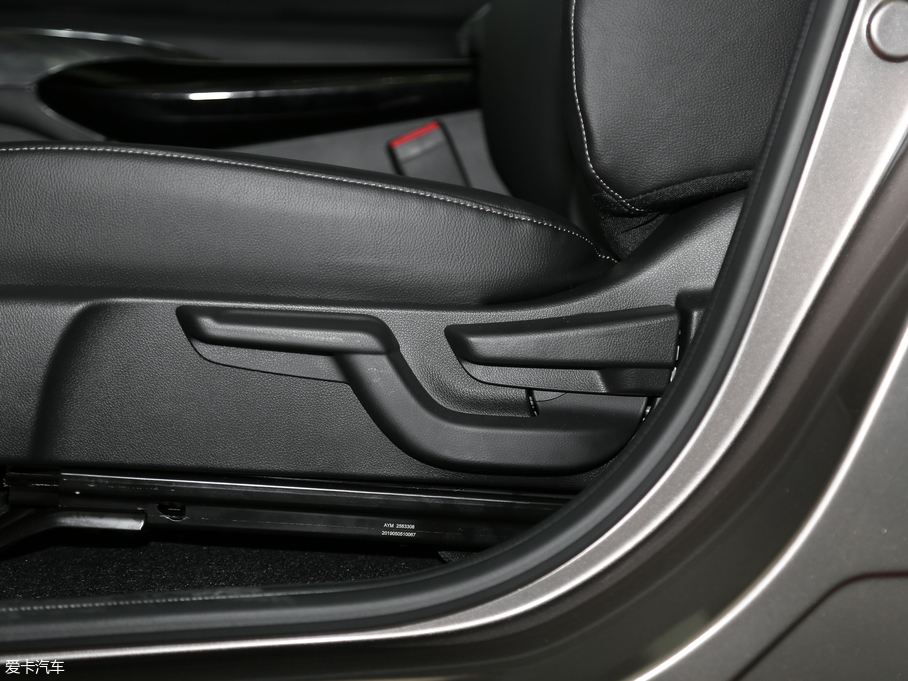 2019XR-V 220 TURBO CVTA VI