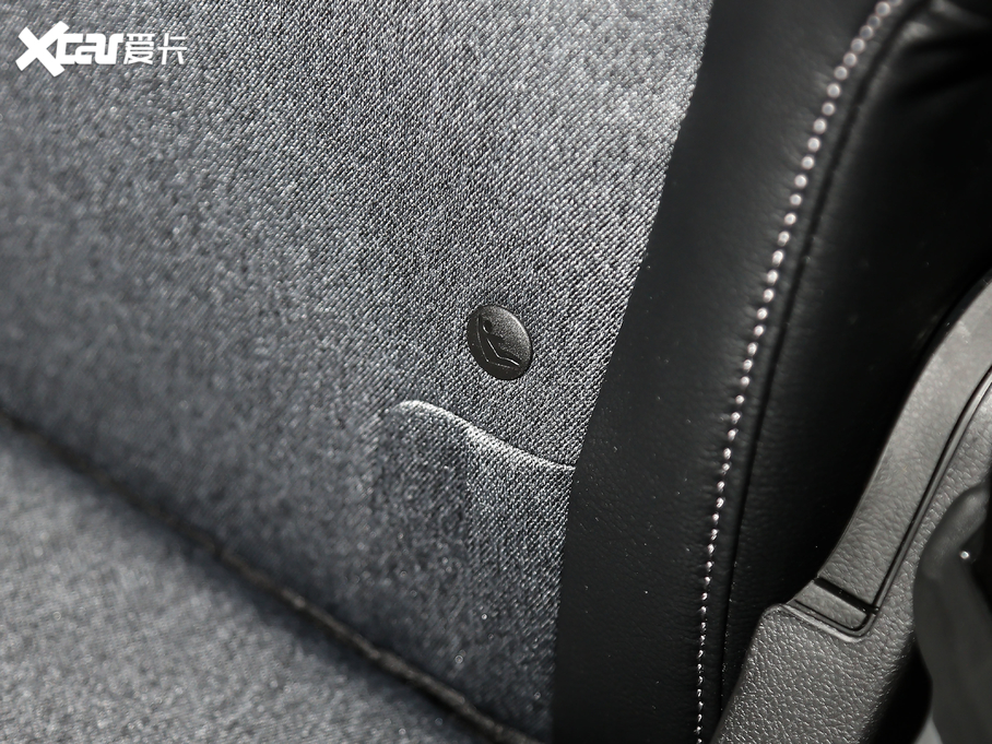 2019XR-V 220 TURBO CVTA V