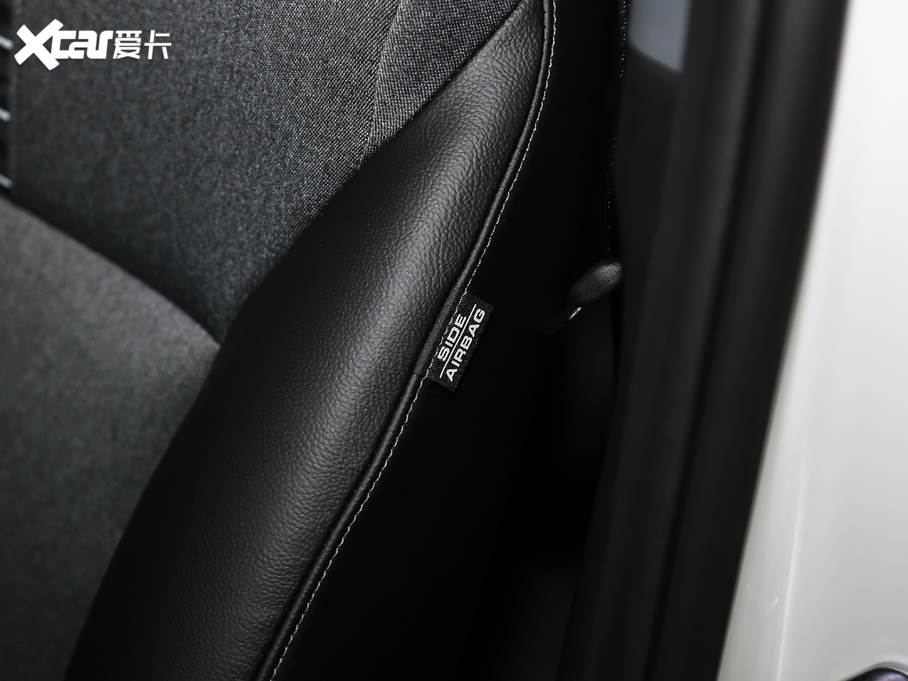 2019XR-V 220 TURBO CVTA V