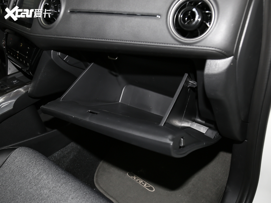 2019XR-V 220 TURBO CVTA V