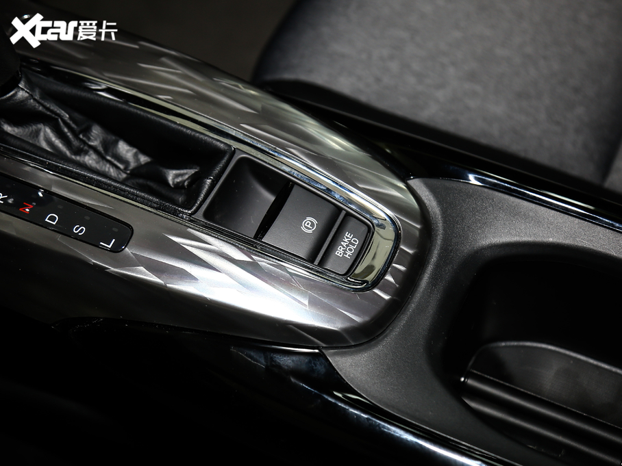 2019XR-V 220 TURBO CVTA V