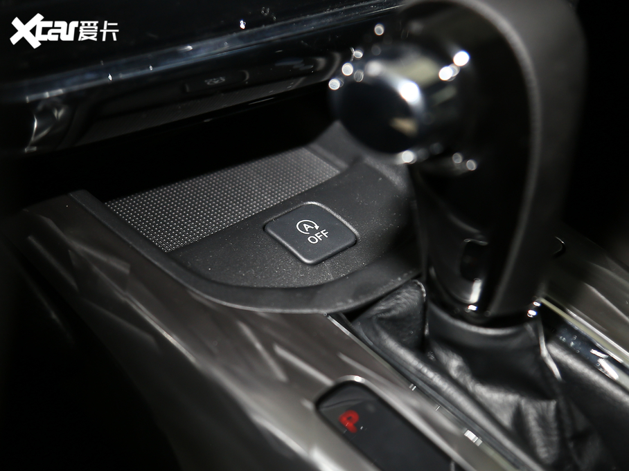 2019XR-V 220 TURBO CVTA V