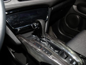 2019220 TURBO CVTA V QU