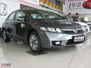 2009款1.8L 自动豪华版 整体外观