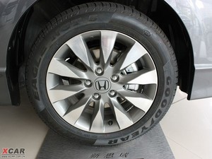 2009款1.8L 自动豪华版 轮圈