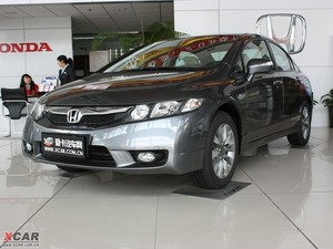 2009款1.8L 自动豪华版 整体外观
