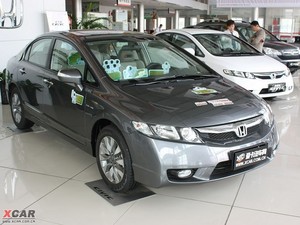 2009款1.8L 自动豪华版 整体外观