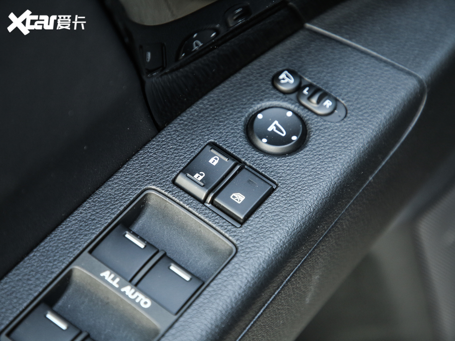 2019����� 2.0L �J�������