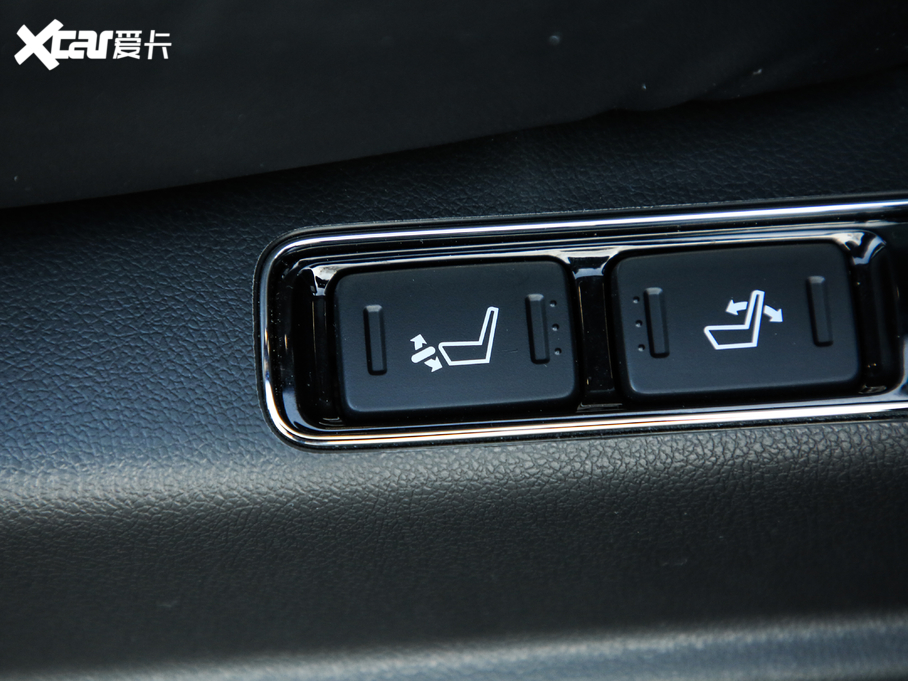 2019����� 2.0L �J�������