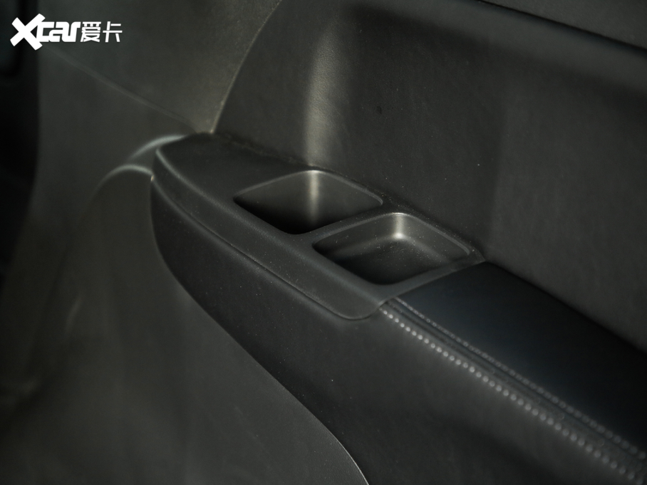 2019����� 2.0L �J�������