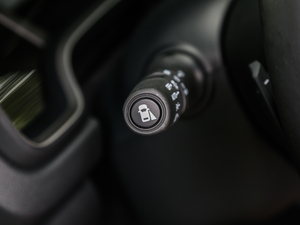 2021240TURBO CVT(q)ҫ п؅^(q)