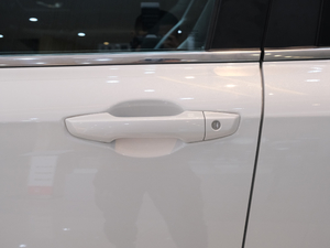 2021240TURBO CVTLа {T