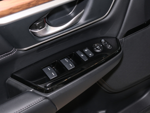 2021240TURBO CVTLа п؅^