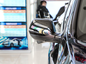 2021240TURBO CVTھʿ ^