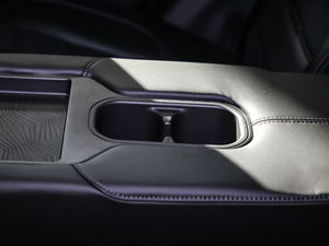 2021240TURBO CVTھʿ g