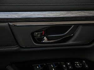 2021240TURBO CVTھʿ g