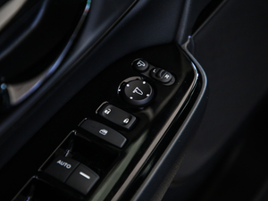 2021240TURBO CVTھʿ g