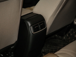 2021240TURBO CVT(q)m g