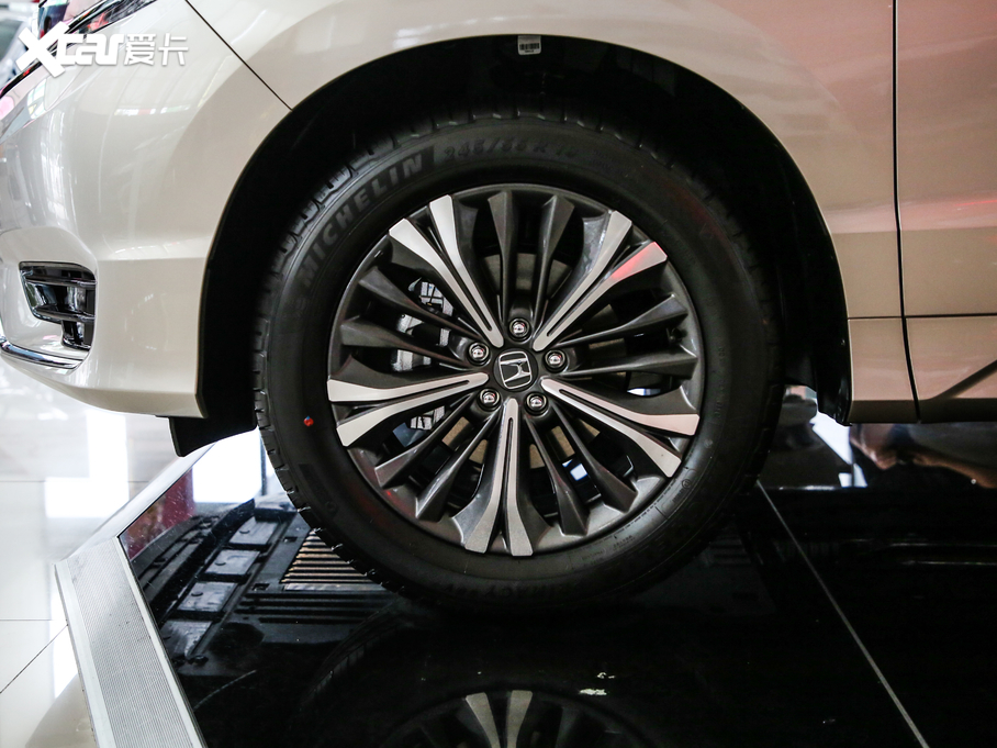 2020UR-V 370TURBO 