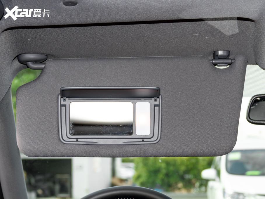 2020UR-V 240TURBO Ű