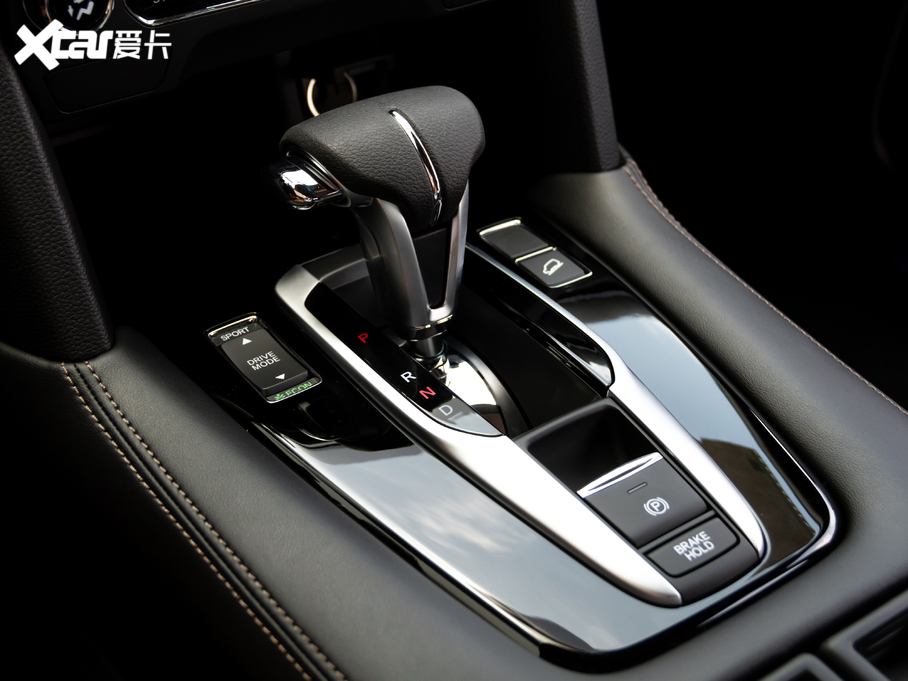 2020UR-V 240TURBO 