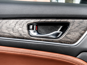 2020240TURBO (q)Ű g