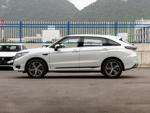 2020款240TURBO 两驱致悦版 正侧（左）