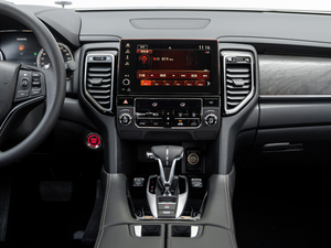 2020款240TURBO 两驱致悦版 中控台