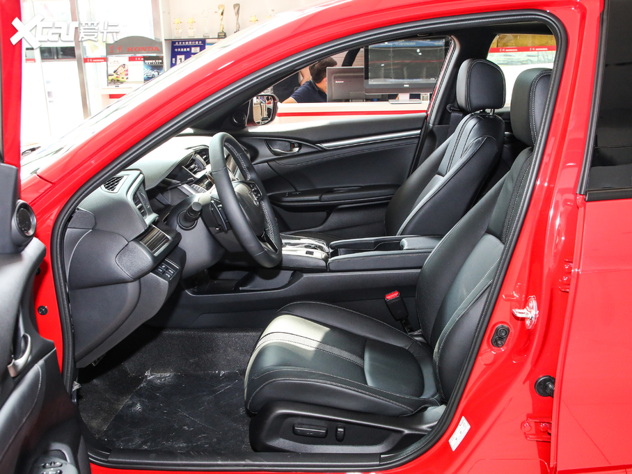 2020˼HATCHBACK 220TURBO CVT