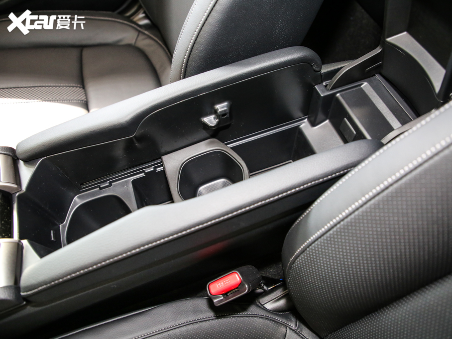 2020˼HATCHBACK 220TURBO CVT