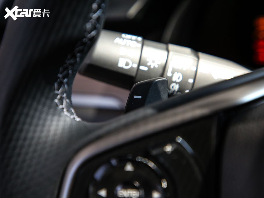 2020˼HATCHBACK 220TURBO CVT