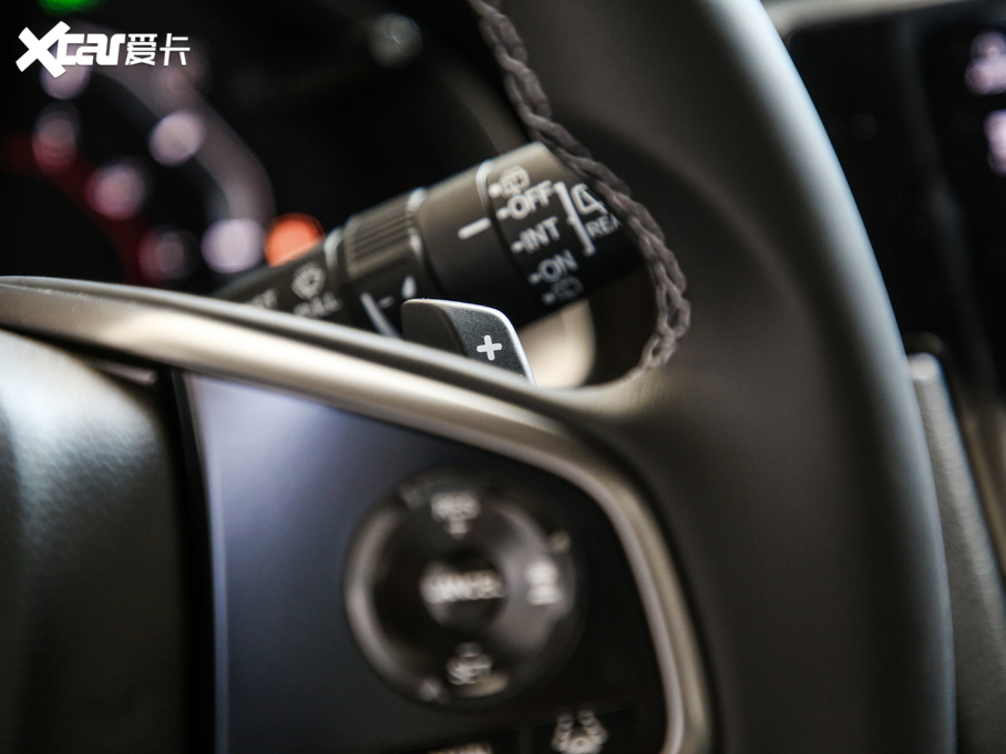 2020˼HATCHBACK 220TURBO CVT