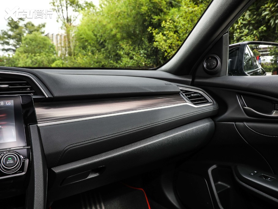 2020˼HATCHBACK 220TURBO CVT