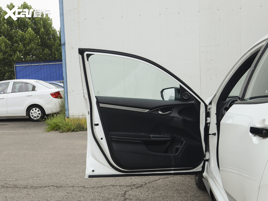 2020˼HATCHBACK 220TURBO CVT