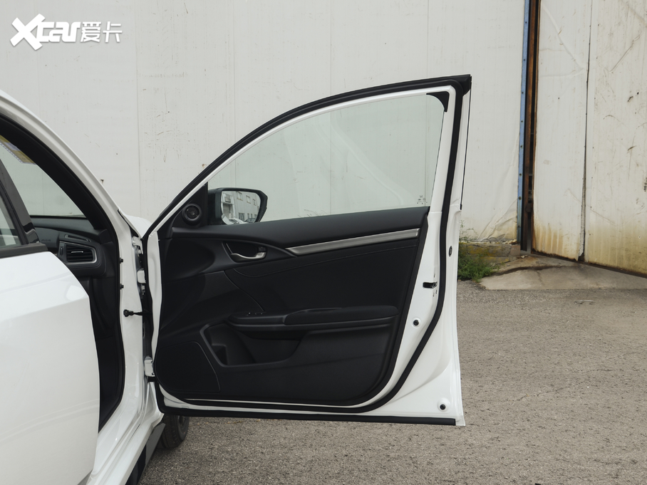 2020˼HATCHBACK 220TURBO CVT