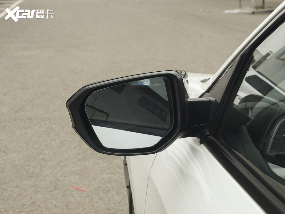 2020˼HATCHBACK 220TURBO CVT